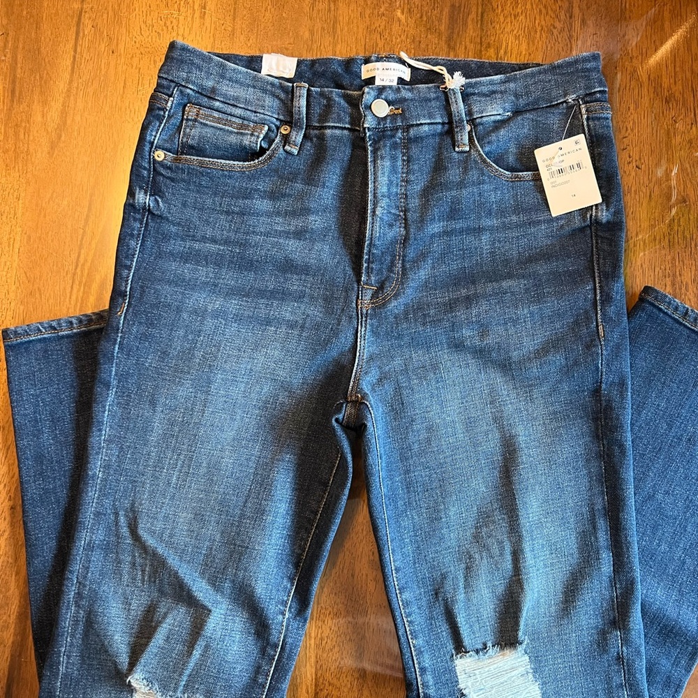 Good American Jean - Picture 2 of 6